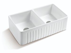 Double Porcelain Apron-Front Sink 33